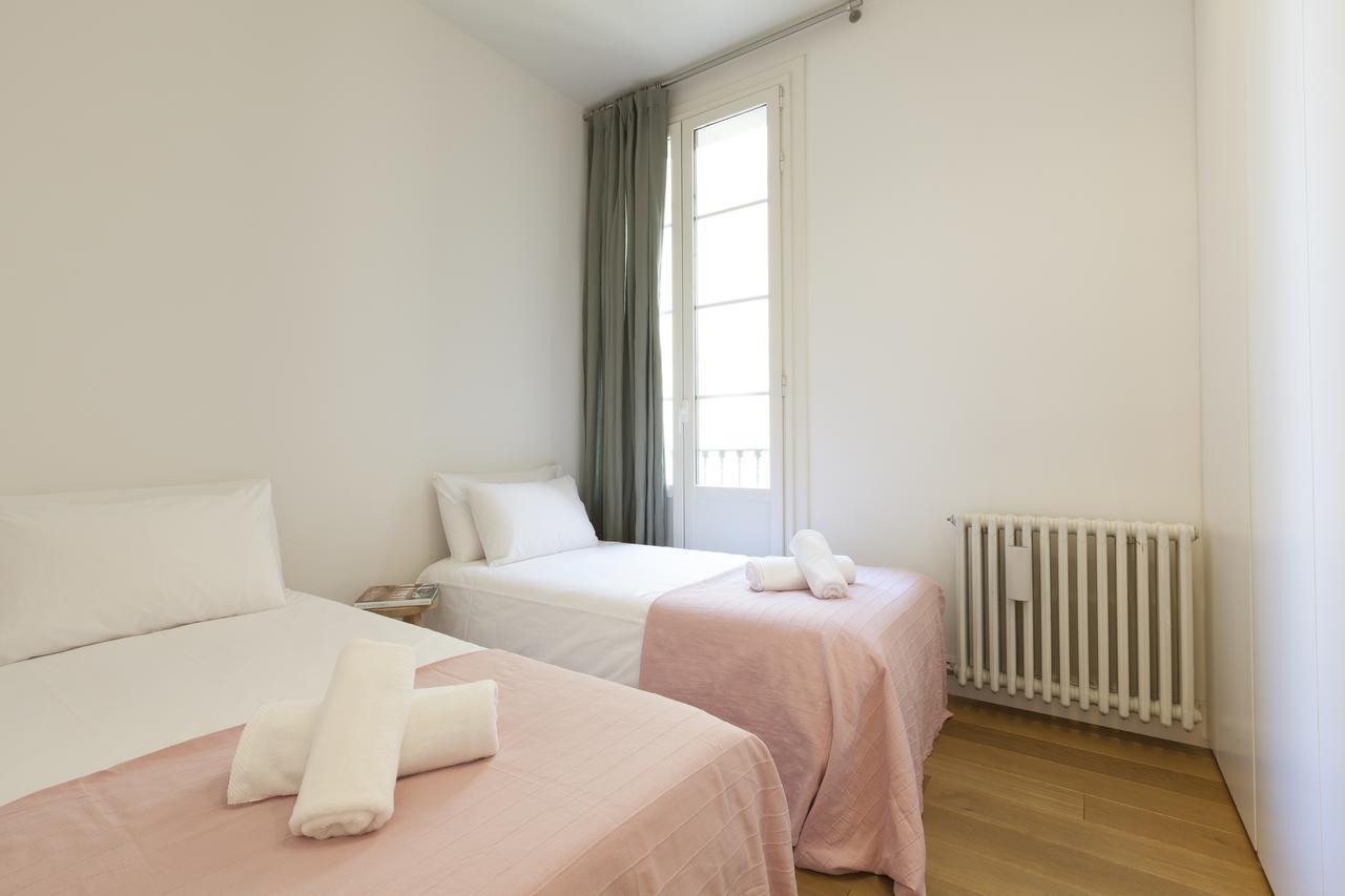 Click&Flat Luxury Sant Joan Barcelona Exterior foto