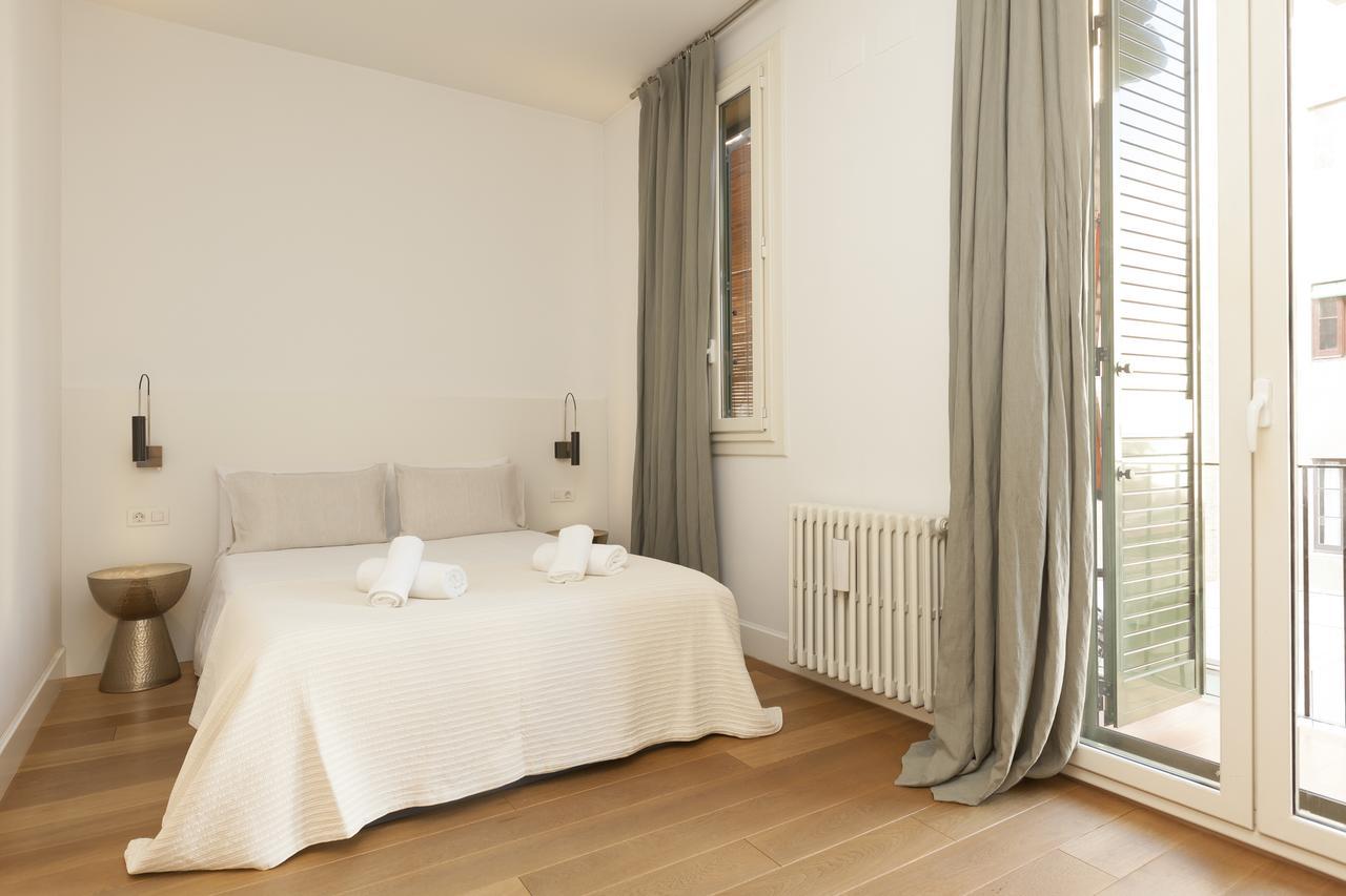 Click&Flat Luxury Sant Joan Barcelona Exterior foto